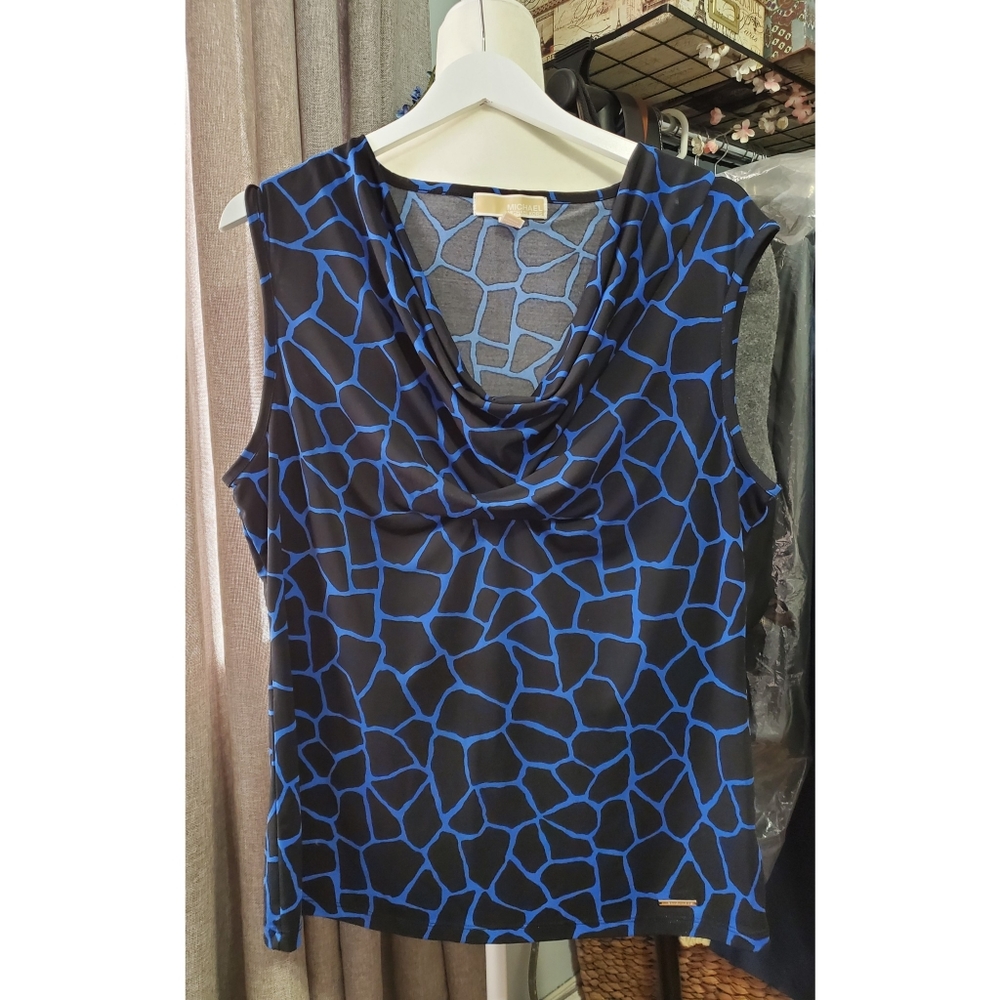 Soft jersey blouse